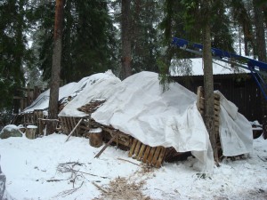 Veddag 2014-02-02, slut för dagen, ved för flera månader finns på vedbacken