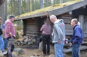 Rökbastuns eldstad.