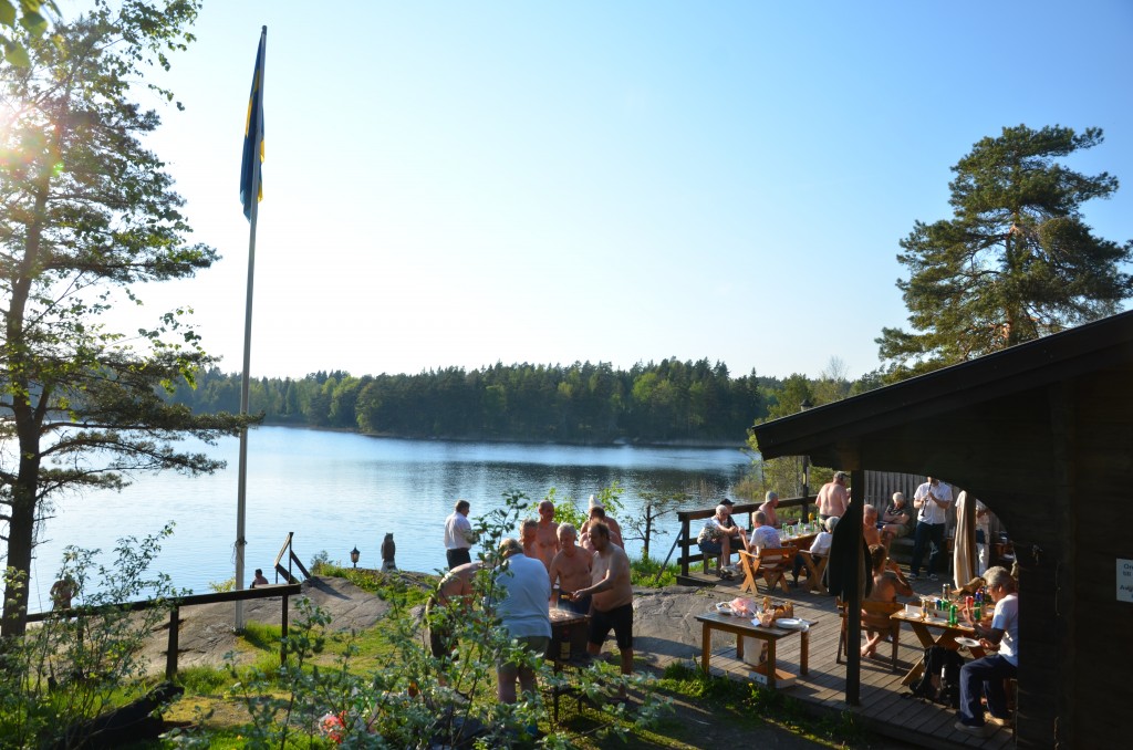 Strömmingsfest 2014, Flaggan vajar på sin stång